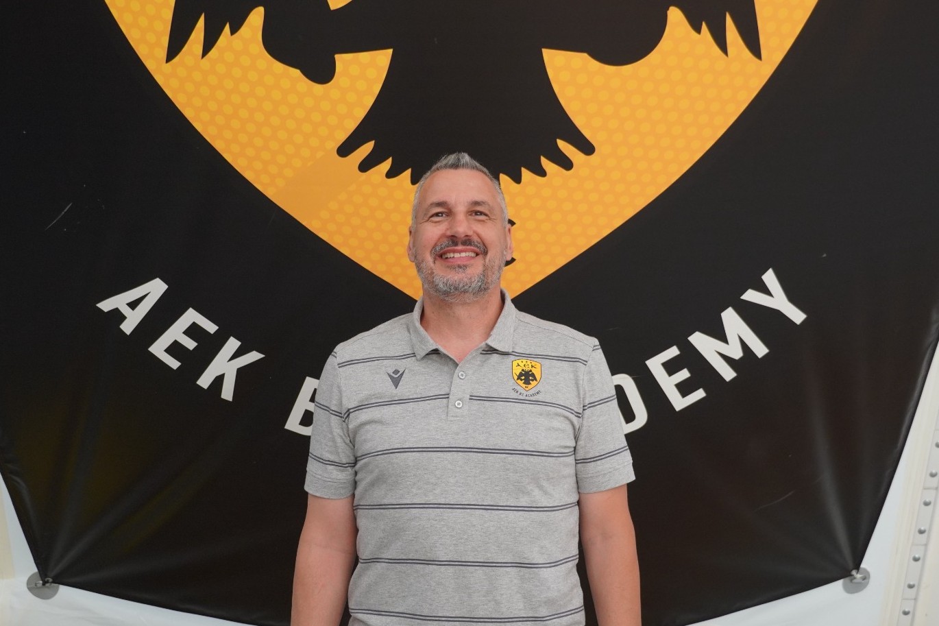 Ο Σιαρές στην ΑΕΚ ΒC ACADEMY